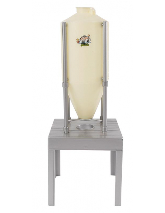 MEGA SILO MET STANDAARD 1:32