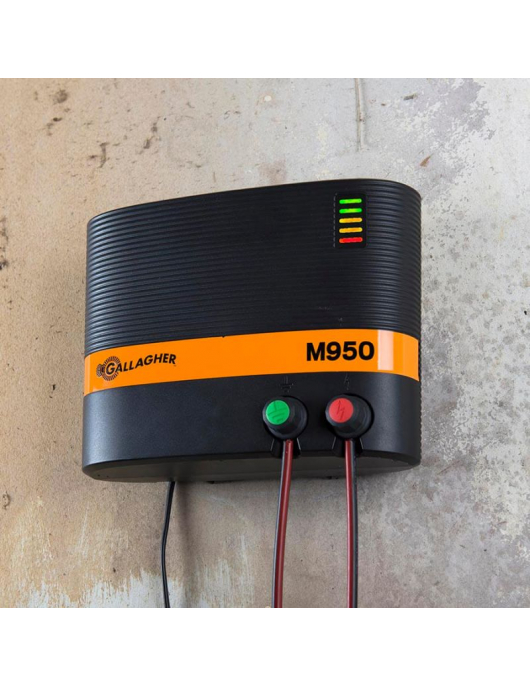 M950 + GRATIS FENCE VOLTMETER